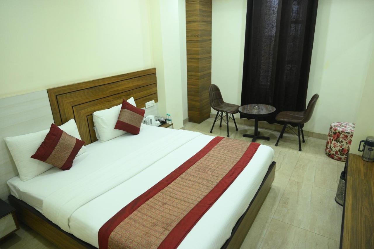 Hotel Grand Kailash,Kotdwāra 外观 照片