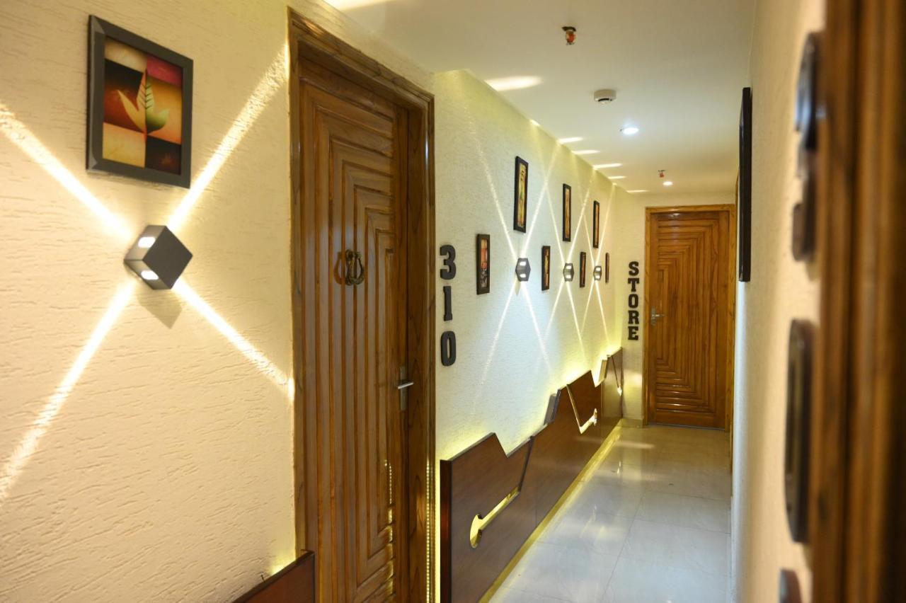 Hotel Grand Kailash,Kotdwāra 外观 照片